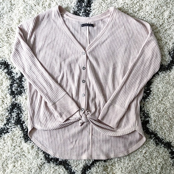 Abercrombie Tie-Front Button-Up Top - Picture 5 of 8